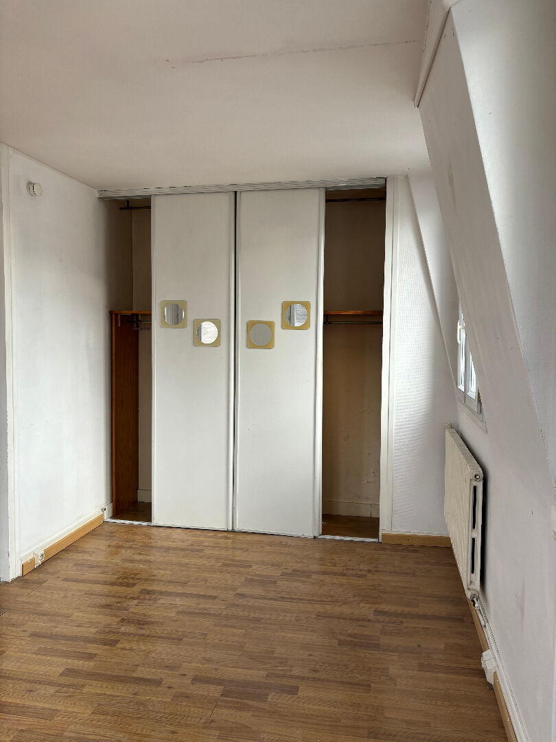 Photo Quartier Marais - Studio de 42.46 m2 loué VIDE - Rue Saint-Paul Paris 4ème image 3/6