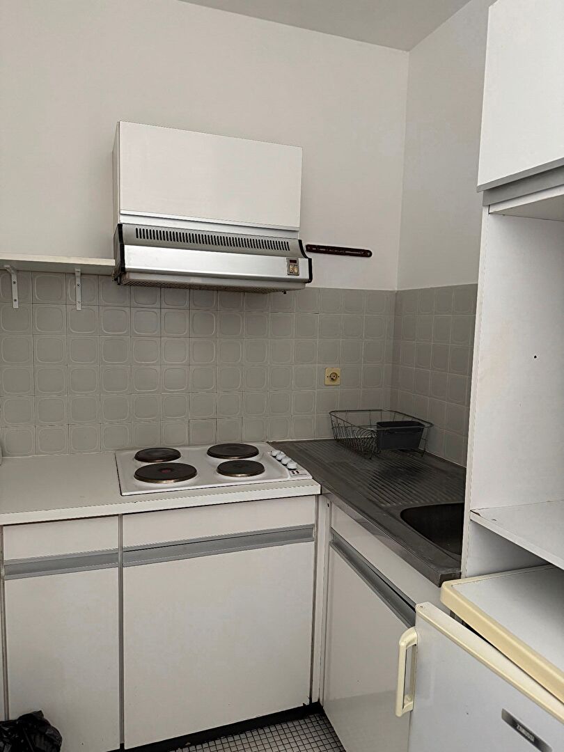 Photo METRO CONVENTION Appartement 2 pièces 55 m² 75015 Paris : image 4/5