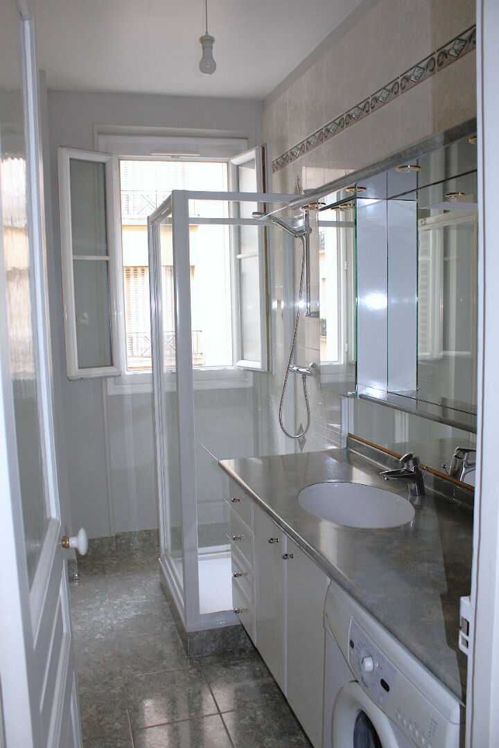 Photo Paris 4 pièce(s) 84.80m² avec balcons image 6/6