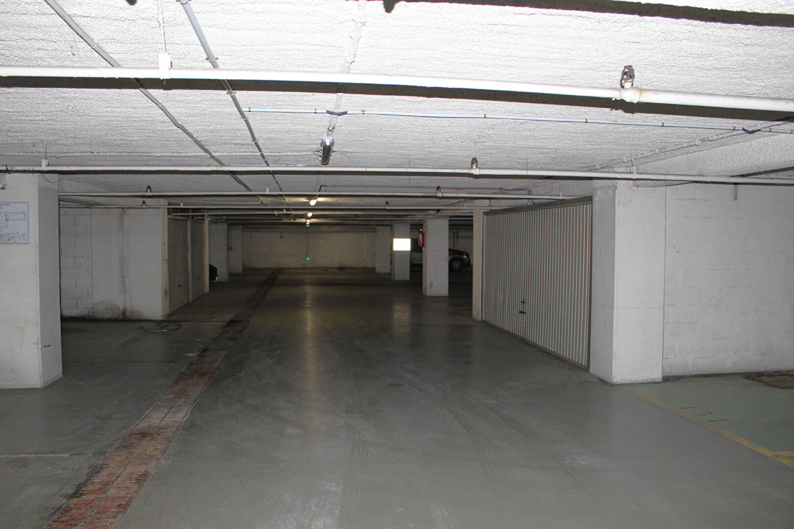 Photo Parking double de 23m² au niveau -4 image 3/5