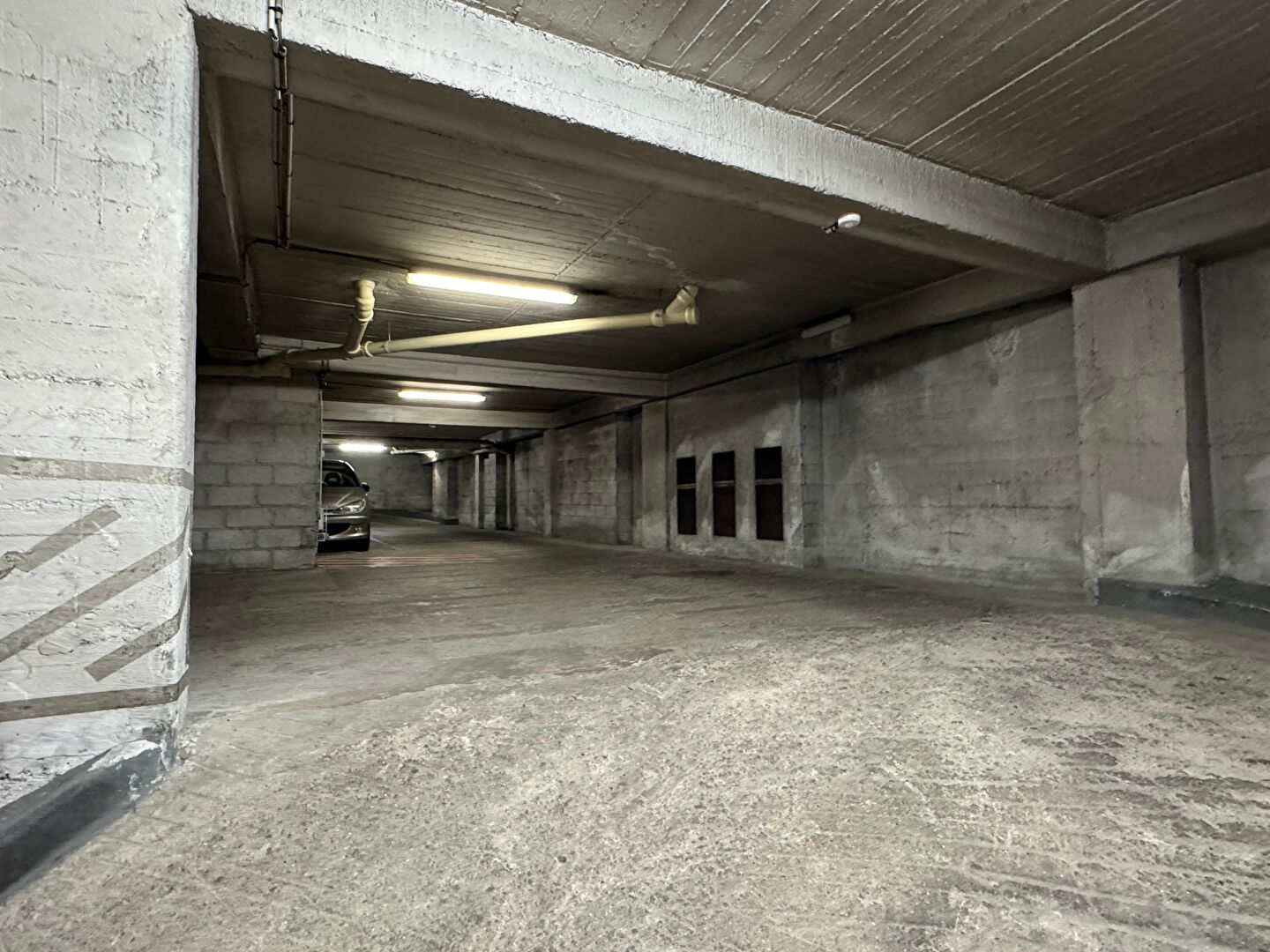 Photo A VENDRE 75015 Parking couvert MONTAUBAN-ROBERT LINDET : image 4/6