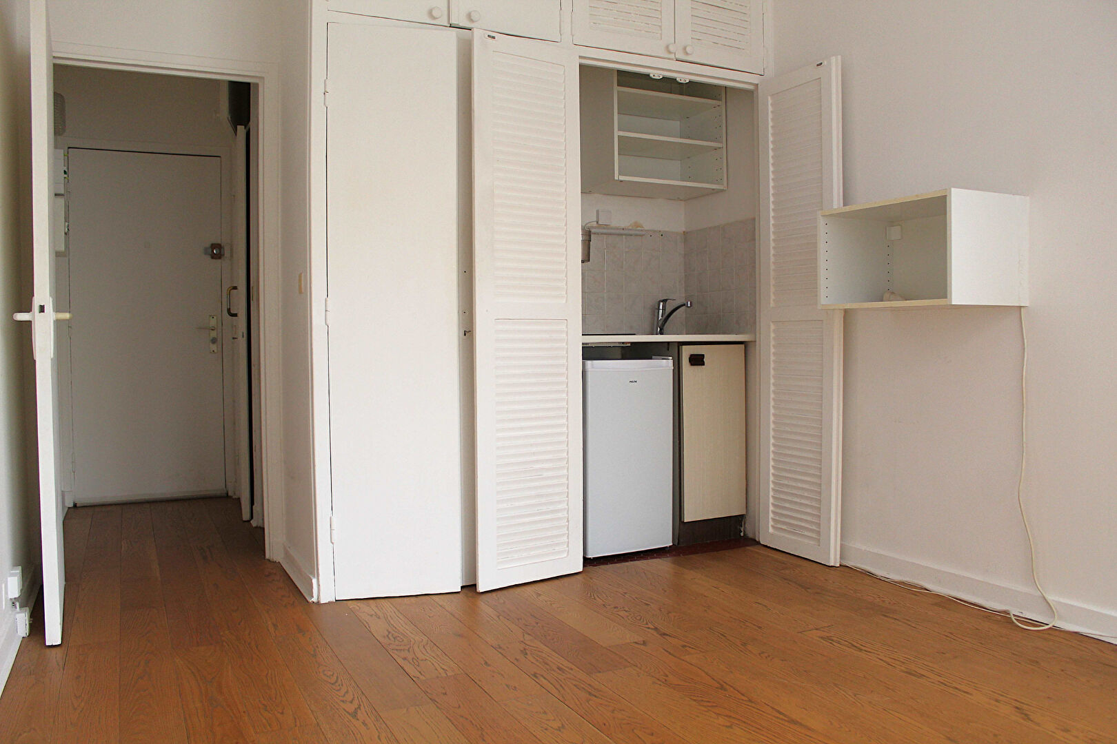 Appartement Paris 1 pièce(s) 16.82 m2