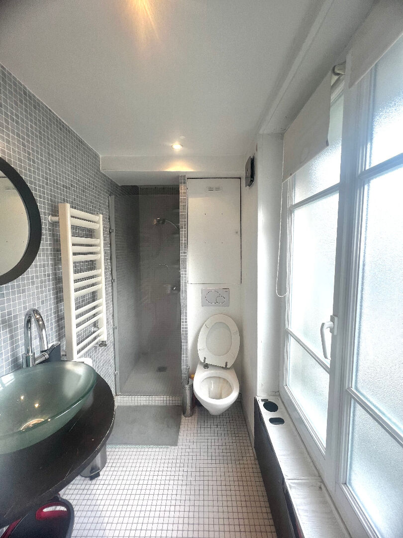 Photo Appartement T3 - location dans le 6ème arrondissement image 2/6