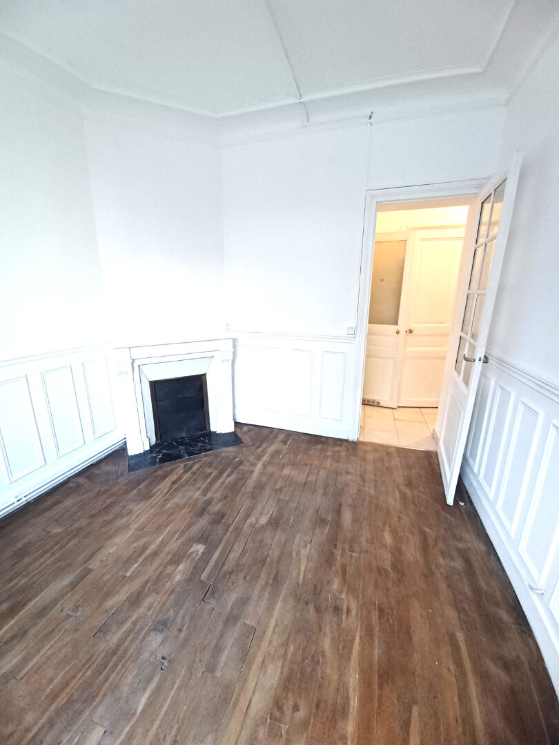 Photo PARIS 15ème arrondissement, 3 Pièces de 43m² idéal profession libérale image 3/6