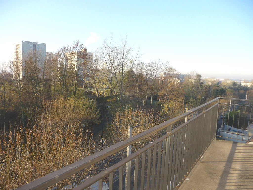 Photo Appartement Champigny Sur Marne 1 pièce(s) 40 m2 image 3/6