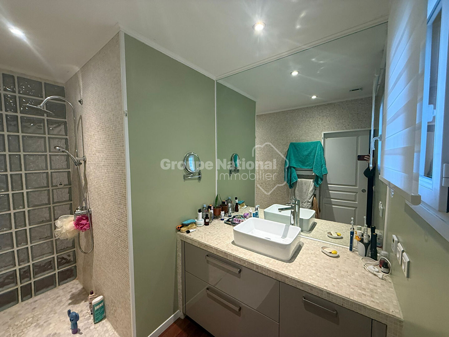 Photo PAVILLON MELLO PROCHE - 7 pièce(s) - 146 m2 image 5/6