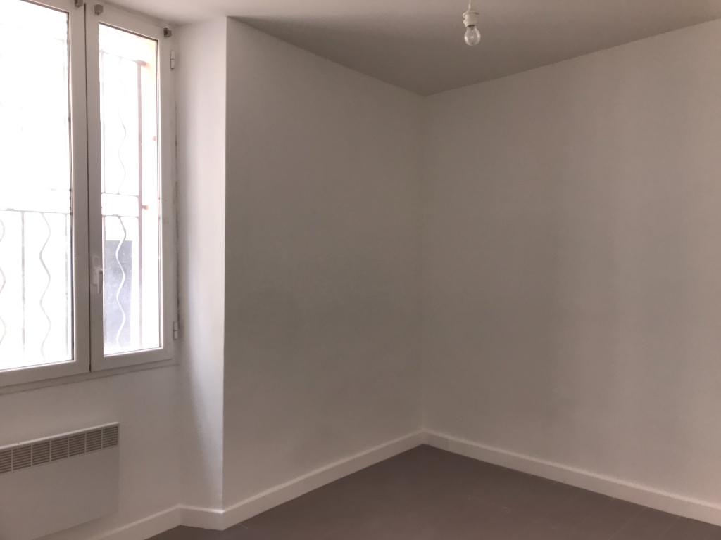 Vente Appartement de 2 pièces 45 m² - HYERES 83400 | IMOGROUP HYERES - IMOGROUP photo5