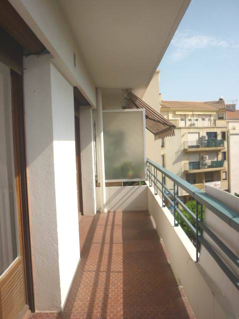 Vente Appartement de 1 pièces 28 m² - HYERES 83400 | IMOGROUP HYERES - IMOGROUP photo2