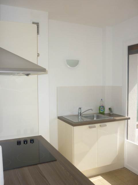 Vente Appartement de 1 pièces 28 m² - HYERES 83400 | IMOGROUP HYERES - IMOGROUP photo4