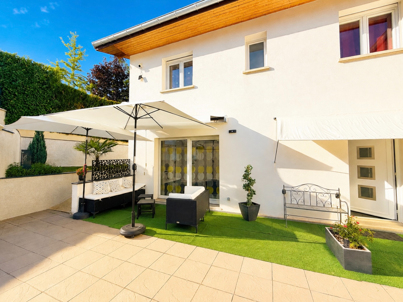 Maison 6 pièces 127 m² · à Bellegarde-sur-Valserine · 127 m² · 415 000 €