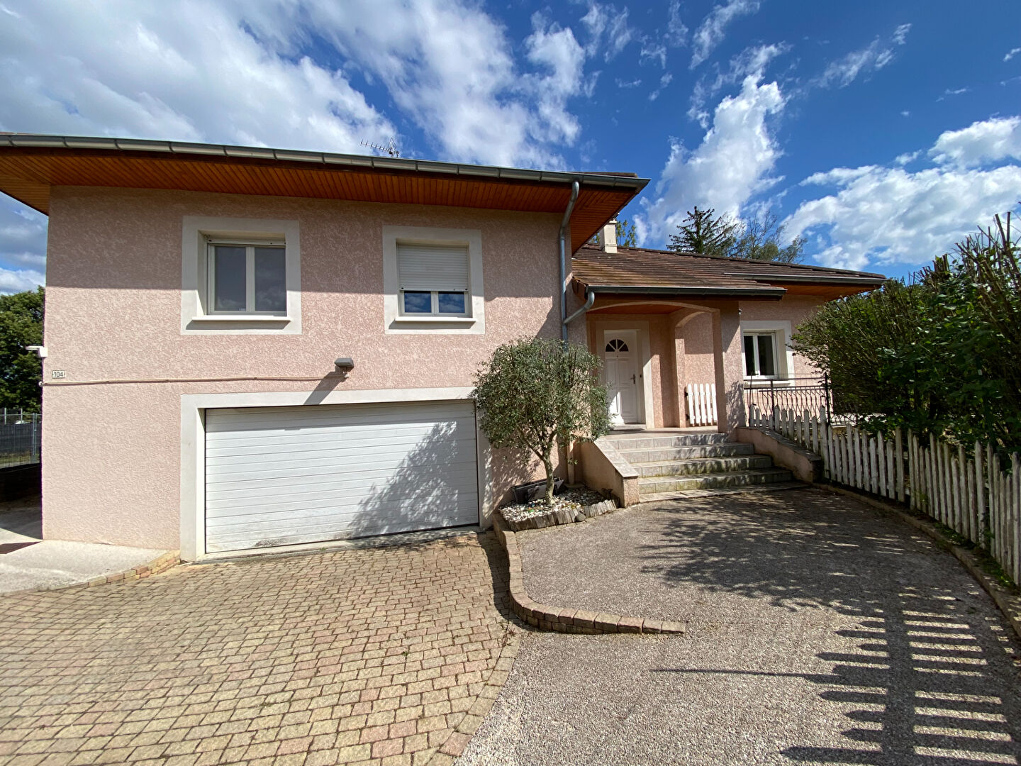 Agence immobilière de IMOGROUP site global - Imogroup Chatillon en Michaille