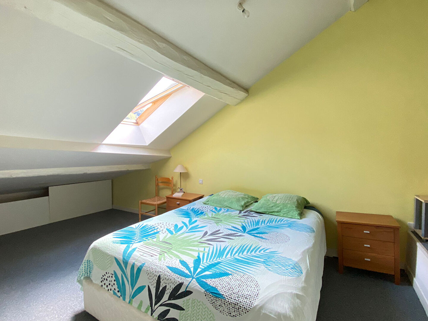 Photo Appartement duplex lumineux de 3 chambres avec ascenseur et parking à Nantua image 2/4
