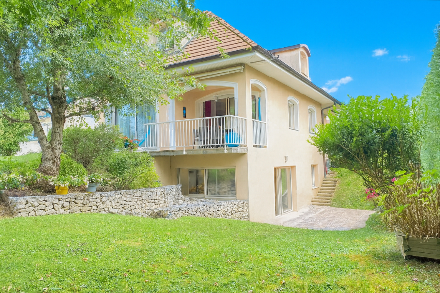 Agence immobilière de IMOGROUP site global - Imogroup Chatillon en Michaille