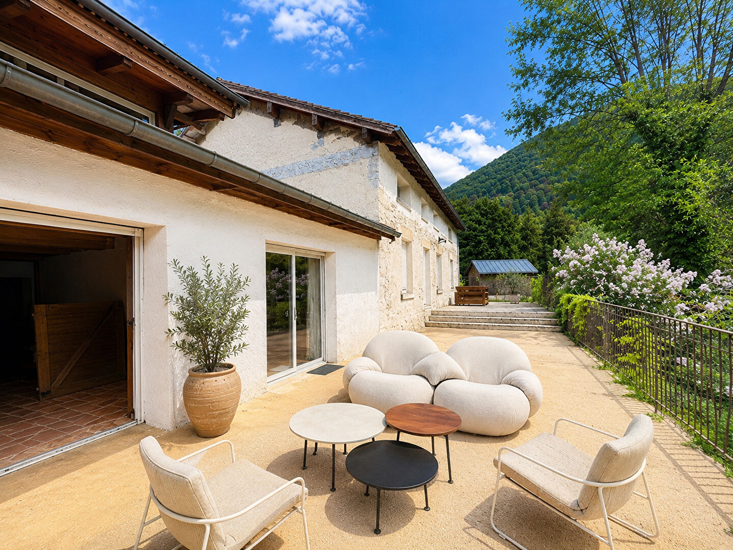 Agence immobilière de IMOGROUP site global - Imogroup Chatillon en Michaille
