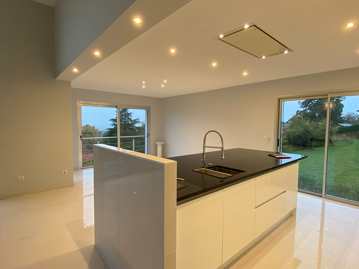 Vente Maison de 5 pièces 180 m² - COLLONGES SOUS SALEVE 74160 | IMOGROUP COLLONGES SOUS SALEVE - IMOGROUP photo1