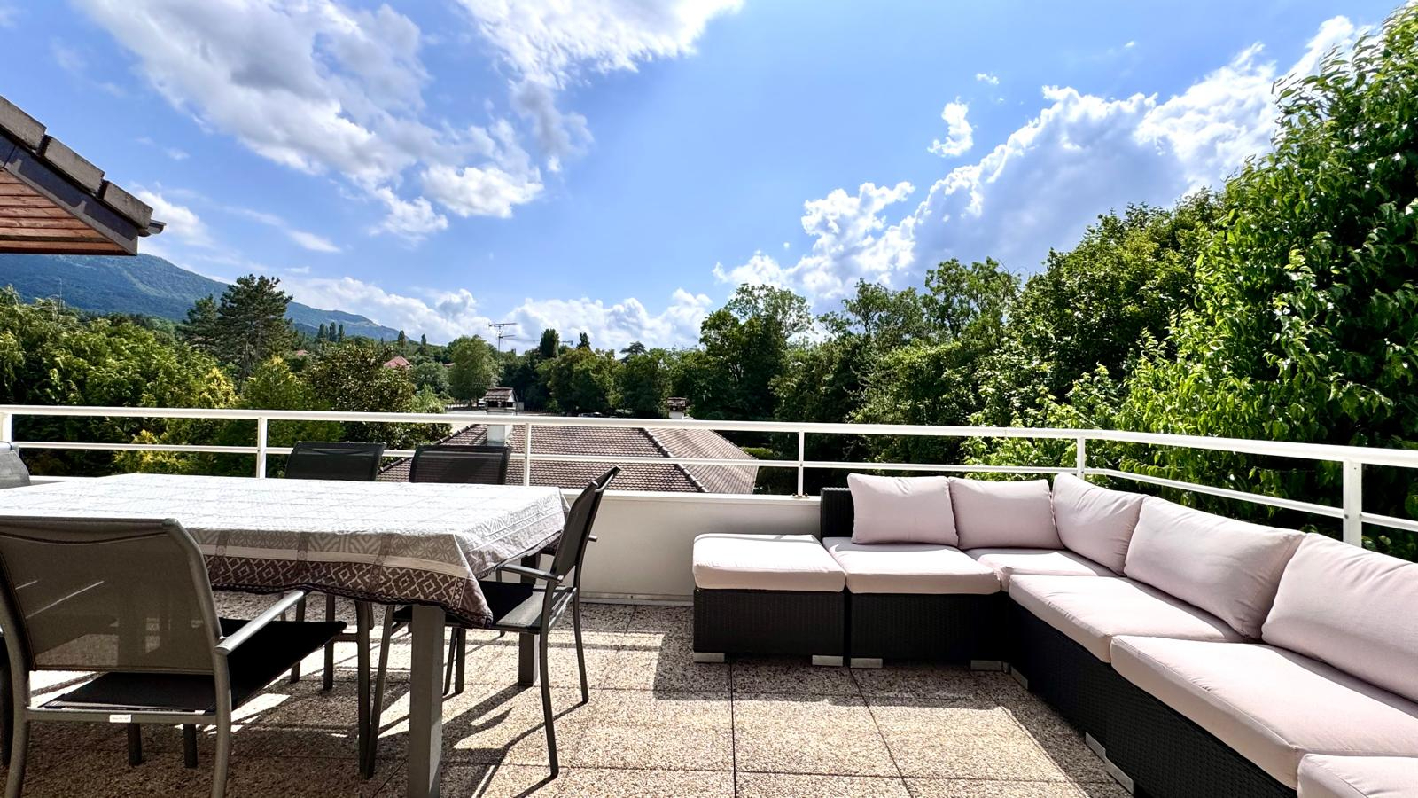 Vente Appartement de 5 pièces 137 m² - COLLONGES SOUS SALEVE 74160 | IMOGROUP COLLONGES SOUS SALEVE - IMOGROUP photo1