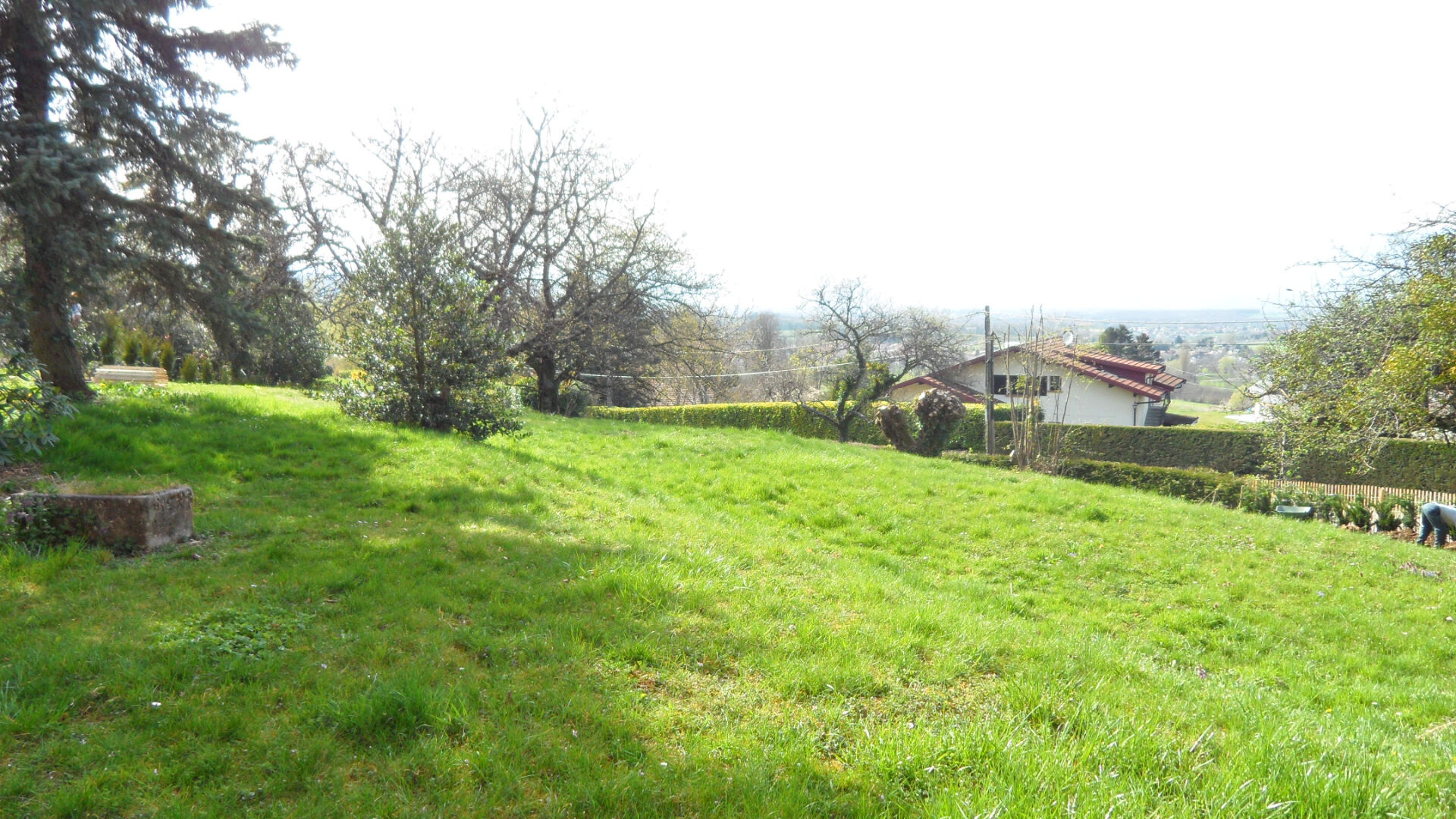 Photo BEAUMONT : Maison  de 150 m² à rénover sur 1892 m² image 4/6