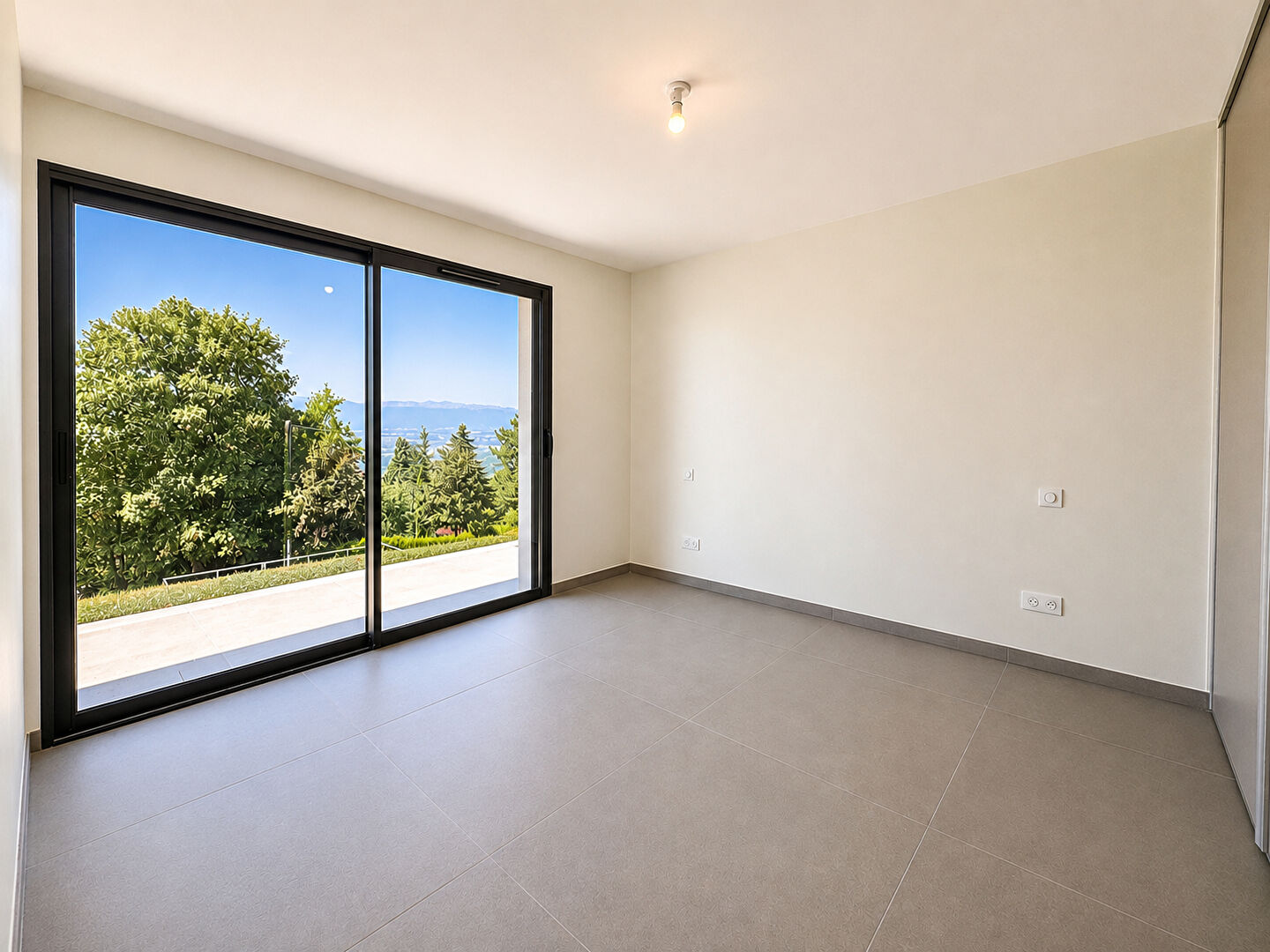 Vente Maison de 8 pièces 200 m² - COLLONGES SOUS SALEVE 74160 | IMOGROUP COLLONGES SOUS SALEVE - IMOGROUP photo6