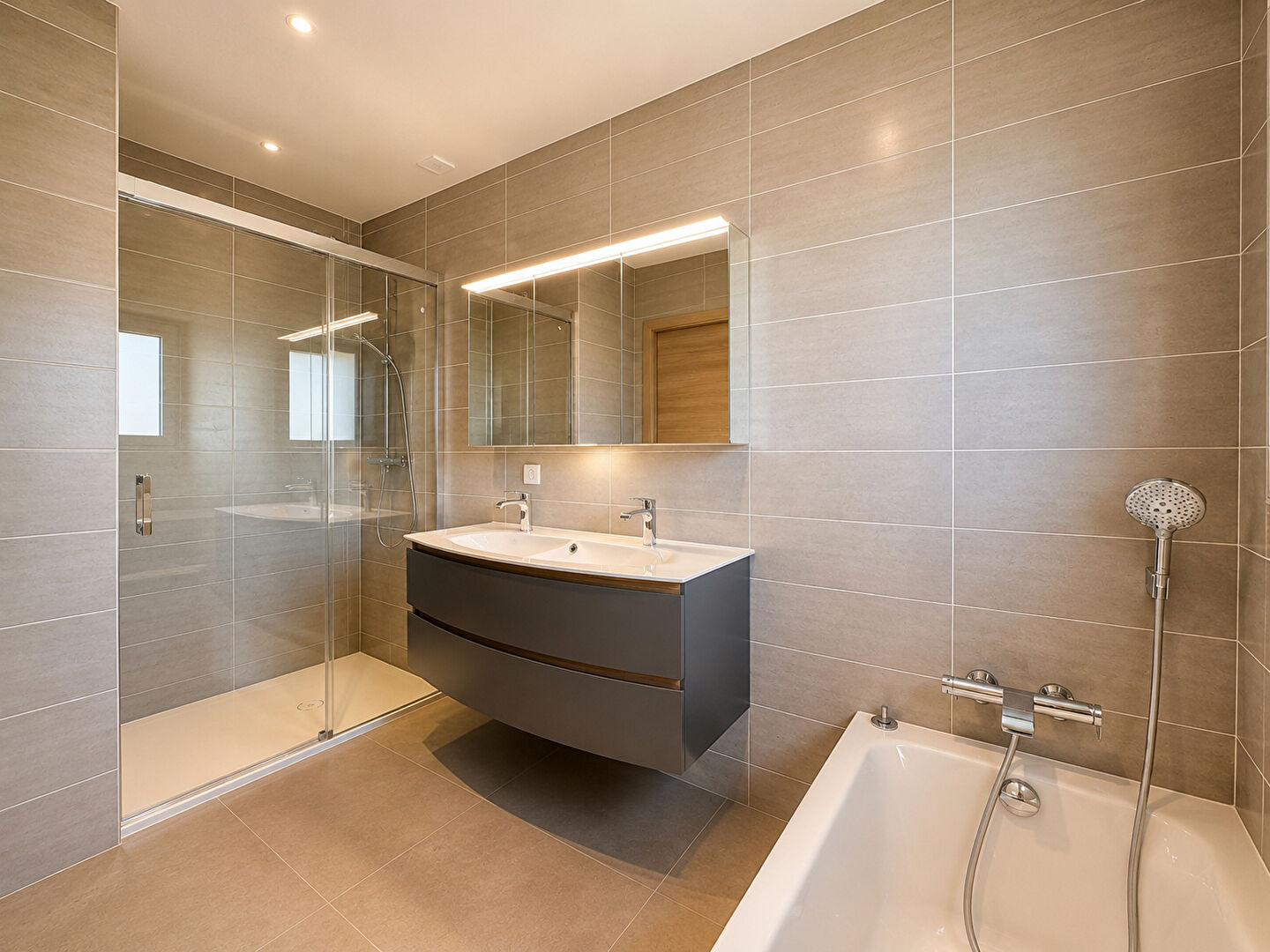 Vente Maison de 8 pièces 200 m² - COLLONGES SOUS SALEVE 74160 | IMOGROUP COLLONGES SOUS SALEVE - IMOGROUP photo9