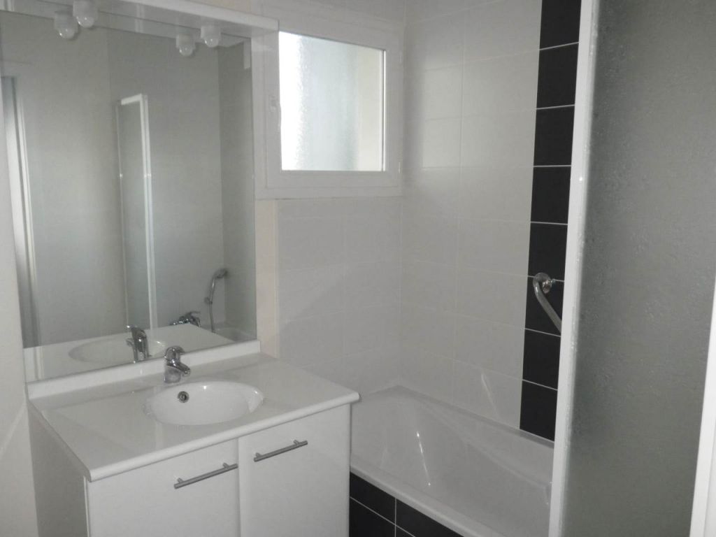 Location Appartement de 2 pièces 38 m² - THONON LES BAINS 74200 | IMOGROUP DOUVAINE - IMOGROUP photo3
