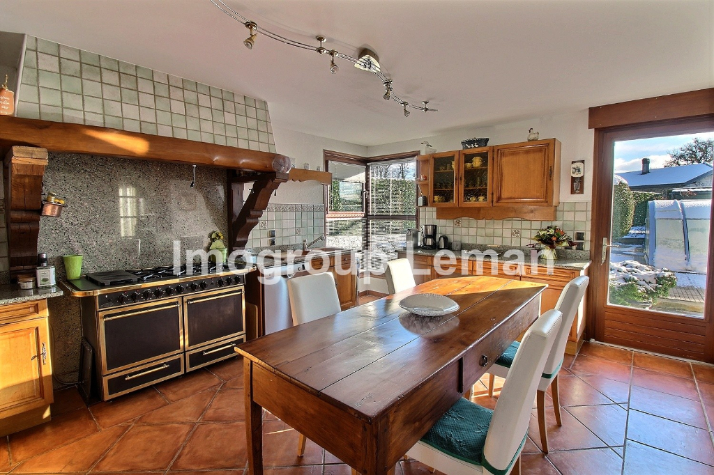 Vente Maison de 6 pièces 238 m² - CRANVES SALES 74380 | IMOGROUP DOUVAINE - IMOGROUP photo2