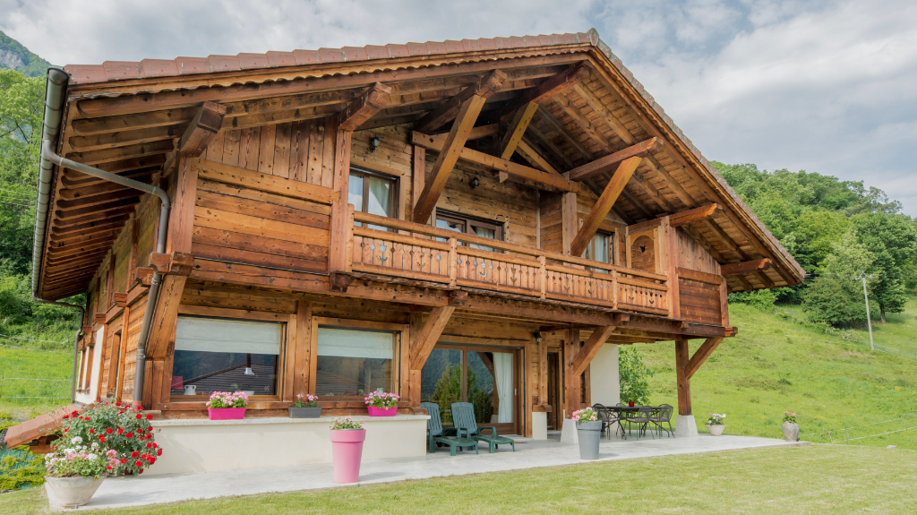 Vente Maison de 5 pièces 255 m² - AYSE 74130 | IMOGROUP DOUVAINE - IMOGROUP photo1
