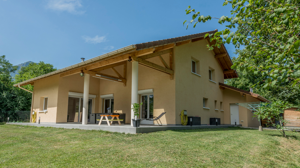 Vente Maison de 8 pièces 185 m² - THYEZ 74300 | IMOGROUP DOUVAINE - IMOGROUP photo1