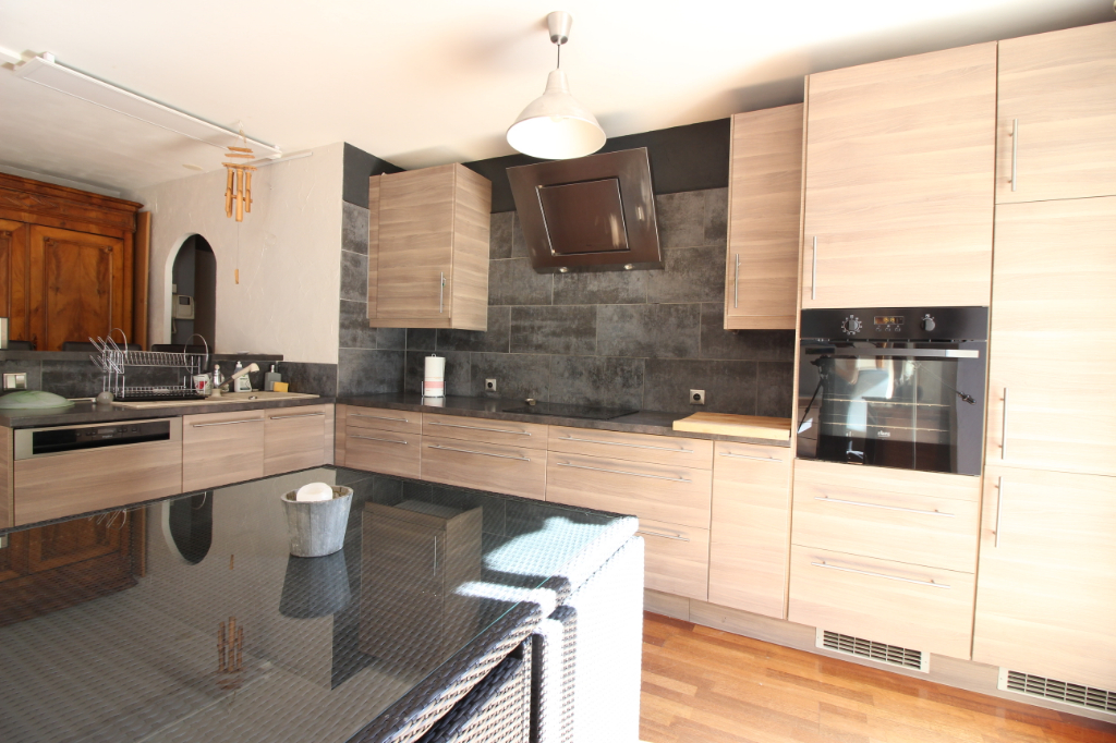 Location Appartement de 3 pièces 72 m² - CESSY 01170 | IMOGROUP DIVONNE LES BAINS - IMOGROUP photo2