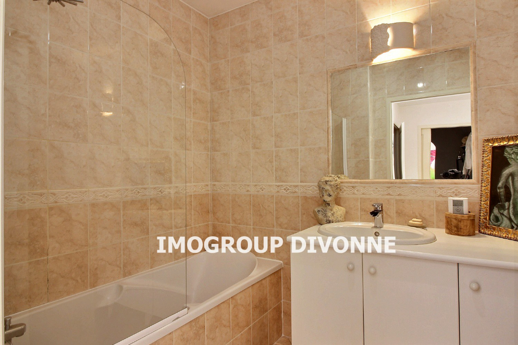 Location Appartement de 3 pièces 72 m² - CESSY 01170 | IMOGROUP DIVONNE LES BAINS - IMOGROUP photo5