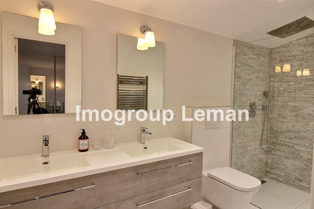 Vente Maison de 10 pièces 248 m² - CRANVES SALES 74380 | IMOGROUP DOUVAINE - IMOGROUP photo10