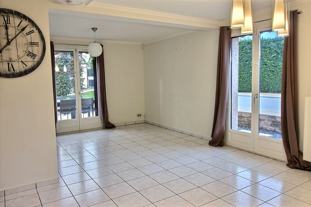 Vente Maison de 5 pièces 135 m² - YVOIRE 74140 | IMOGROUP DOUVAINE - IMOGROUP photo2