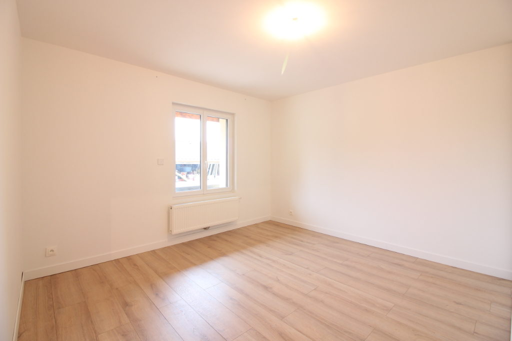 Location Appartement de 6 pièces 144 m² - DIVONNE LES BAINS 01220 | IMOGROUP DIVONNE LES BAINS - IMOGROUP photo5