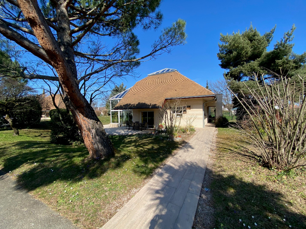 Vente Maison de 6 pièces 169 m² - PUBLIER 74500 | IMOGROUP THONON LES BAINS - IMOGROUP photo1