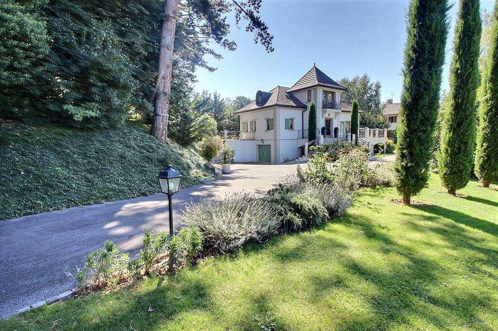 Vente Maison de 6 pièces 177 m² - EVIAN LES BAINS 74500 | IMOGROUP EVIAN - IMOGROUP photo1