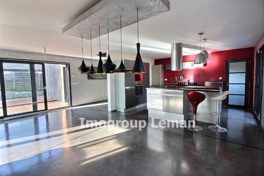 Vente Maison de 7 pièces 243 m² - CHENS SUR LEMAN 74140 | IMOGROUP DOUVAINE - IMOGROUP photo3