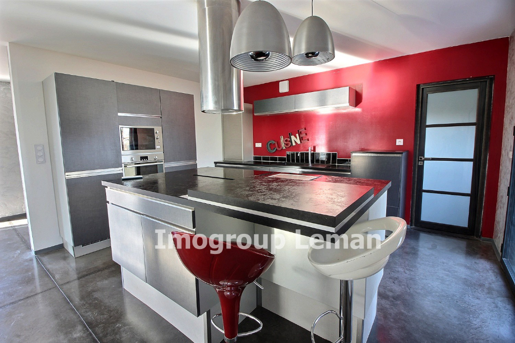 Vente Maison de 7 pièces 243 m² - CHENS SUR LEMAN 74140 | IMOGROUP DOUVAINE - IMOGROUP photo4