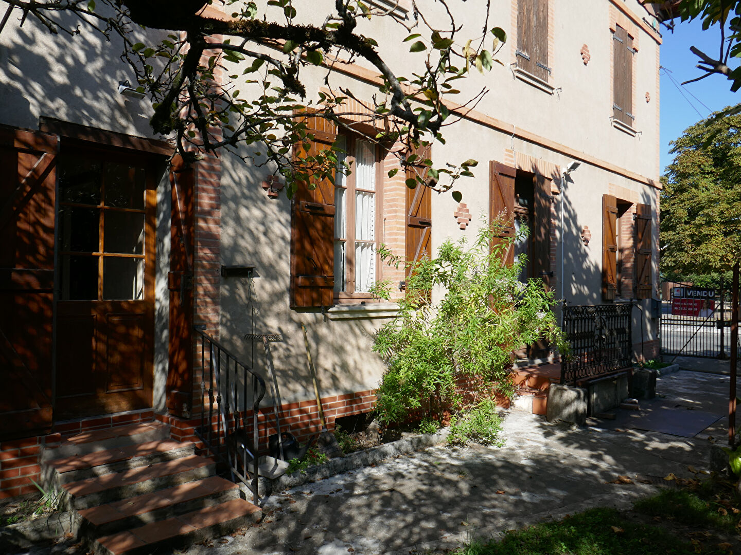 Saint Sulpice centre- maison de ville 147m² avec jardin