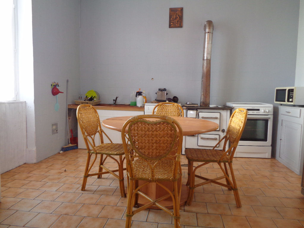 Vente Maison de 6 pièces 170 m² - VARENNES SUR ALLIER 03150 | IMOGROUP LAPALISSE - IMOGROUP photo3