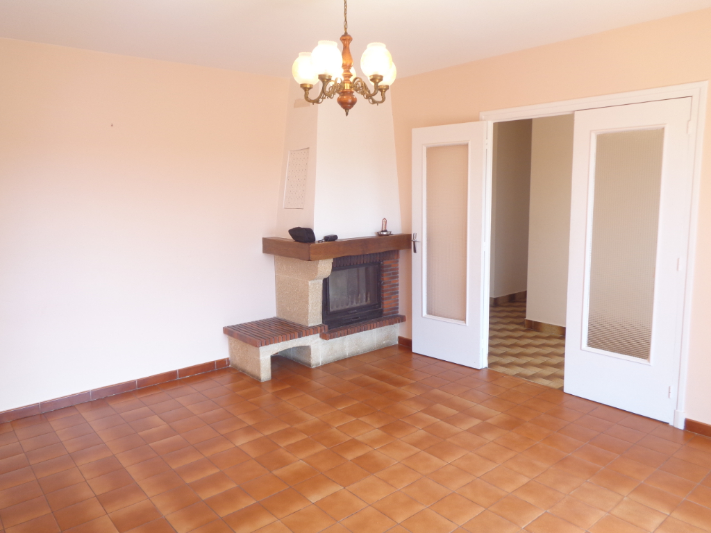 Vente Maison de 5 pièces 75 m² - JALIGNY SUR BESBRE 03220 | IMOGROUP LAPALISSE - IMOGROUP photo5