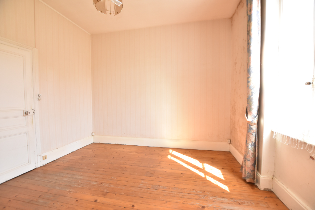Vente Maison de 4 pièces 140 m² - LAPALISSE 03120 | IMOGROUP LAPALISSE - IMOGROUP photo5