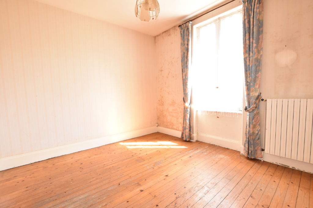 Vente Maison de 4 pièces 140 m² - LAPALISSE 03120 | IMOGROUP LAPALISSE - IMOGROUP photo7