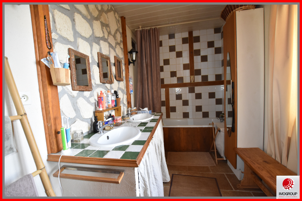 Vente Maison de 6 pièces 170 m² - LAPALISSE 03120 | IMOGROUP LAPALISSE - IMOGROUP photo7