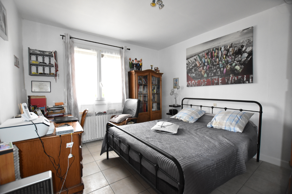 Vente Maison de 4 pièces 75 m² - ESCUROLLES 03110 | IMOGROUP LAPALISSE - IMOGROUP photo5