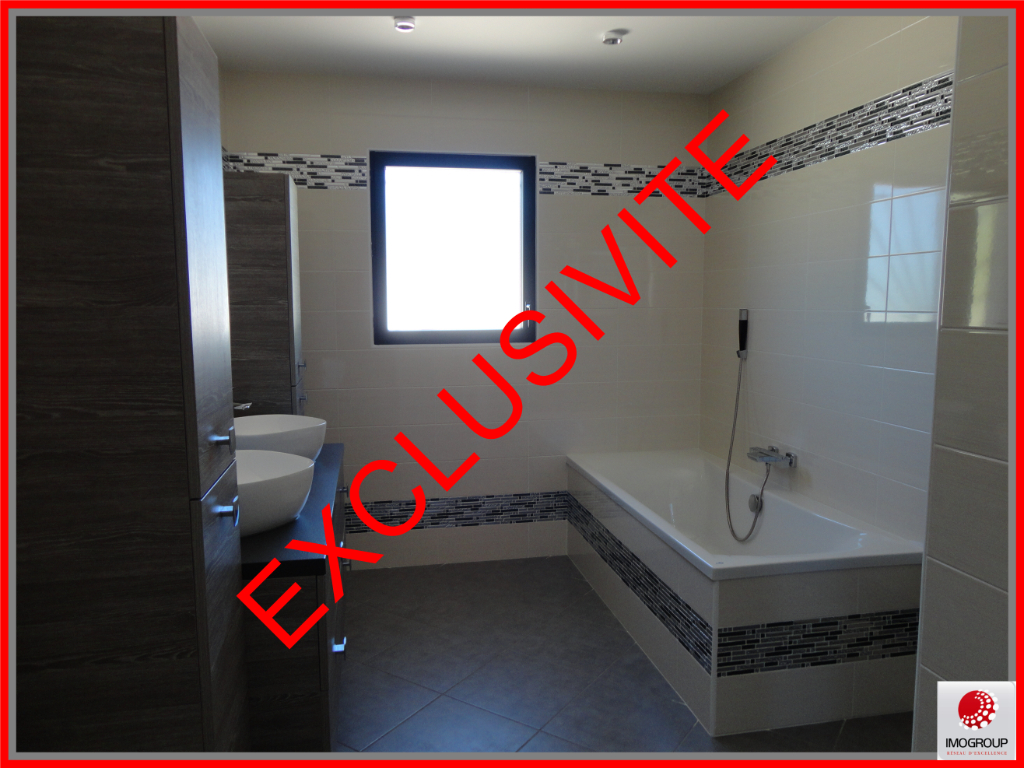 Vente Maison de 6 pièces 141 m² - SAINT REMY EN ROLLAT 03110 | IMOGROUP LAPALISSE - IMOGROUP photo9