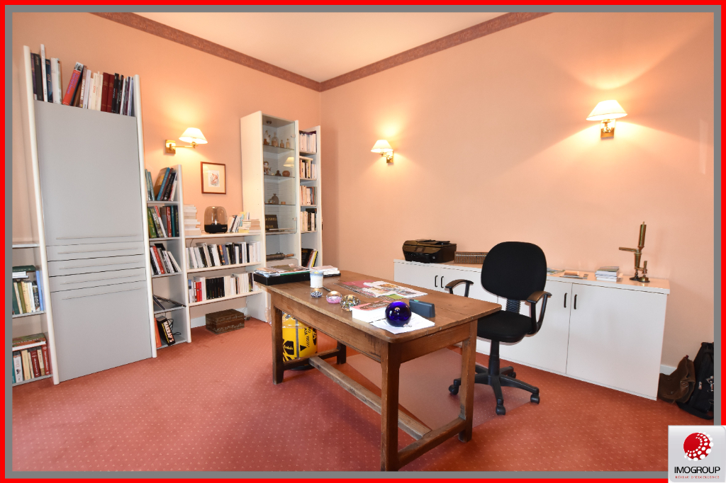 Vente Maison de 9 pièces 244 m² - JALIGNY SUR BESBRE 03220 | IMOGROUP LAPALISSE - IMOGROUP photo6