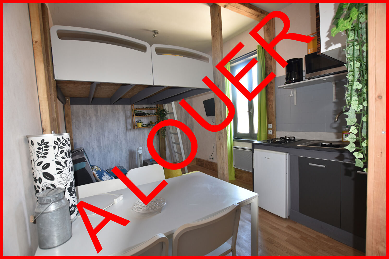 Studio centre-ville LAPALISSE