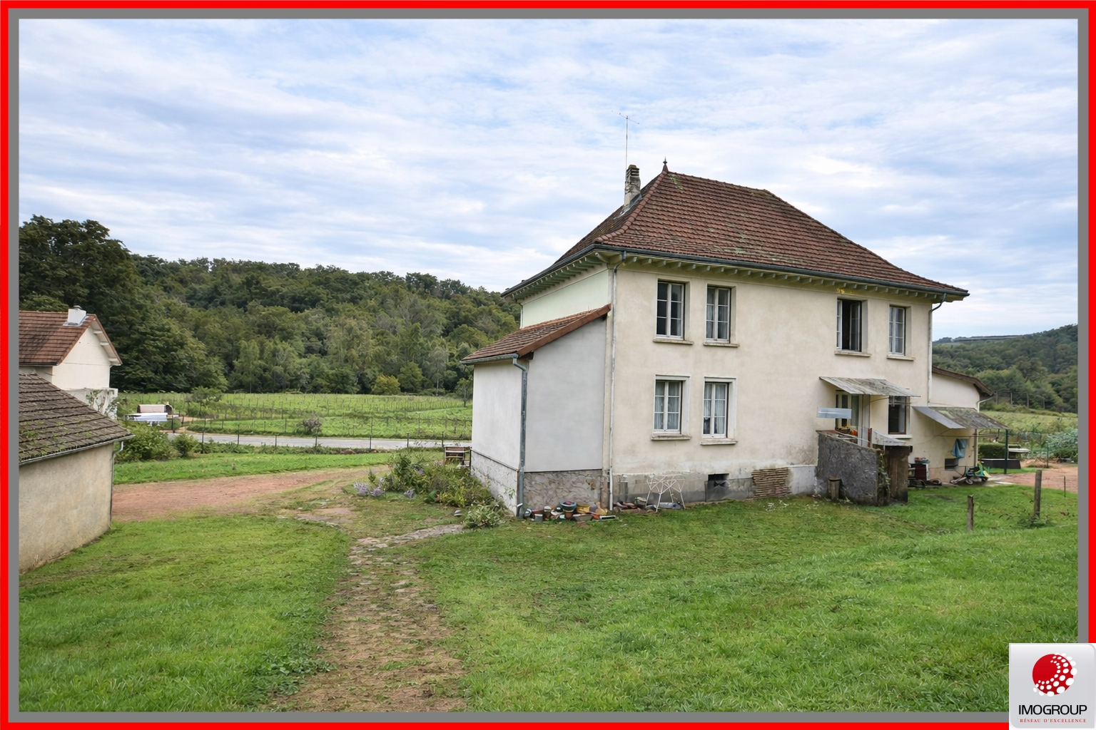 Agence immobilière de IMOGROUP site global - Imogroup Lapalisse. Agence du golf