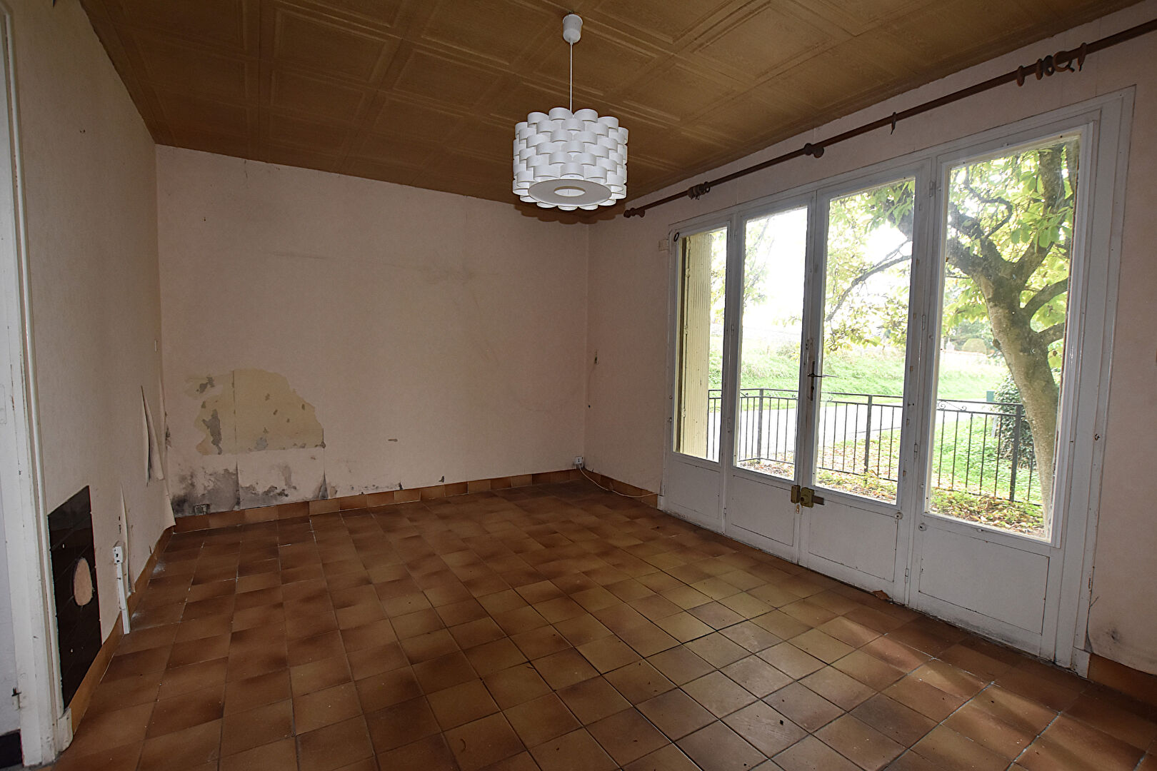 Photo cette maison à rénover entièrement, offrant de belles possibilités d'aménagement et de personnalisation : image 6/6