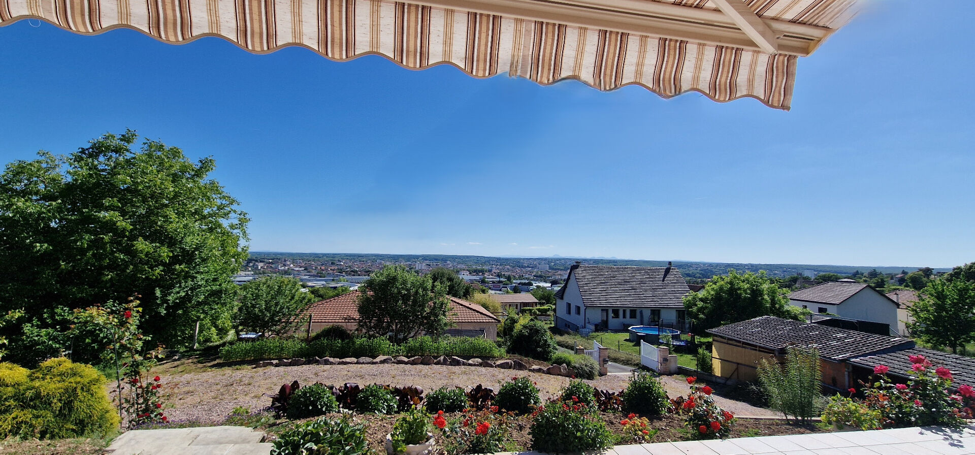 Photo Maison CUSSET 5 pièces image 3/6