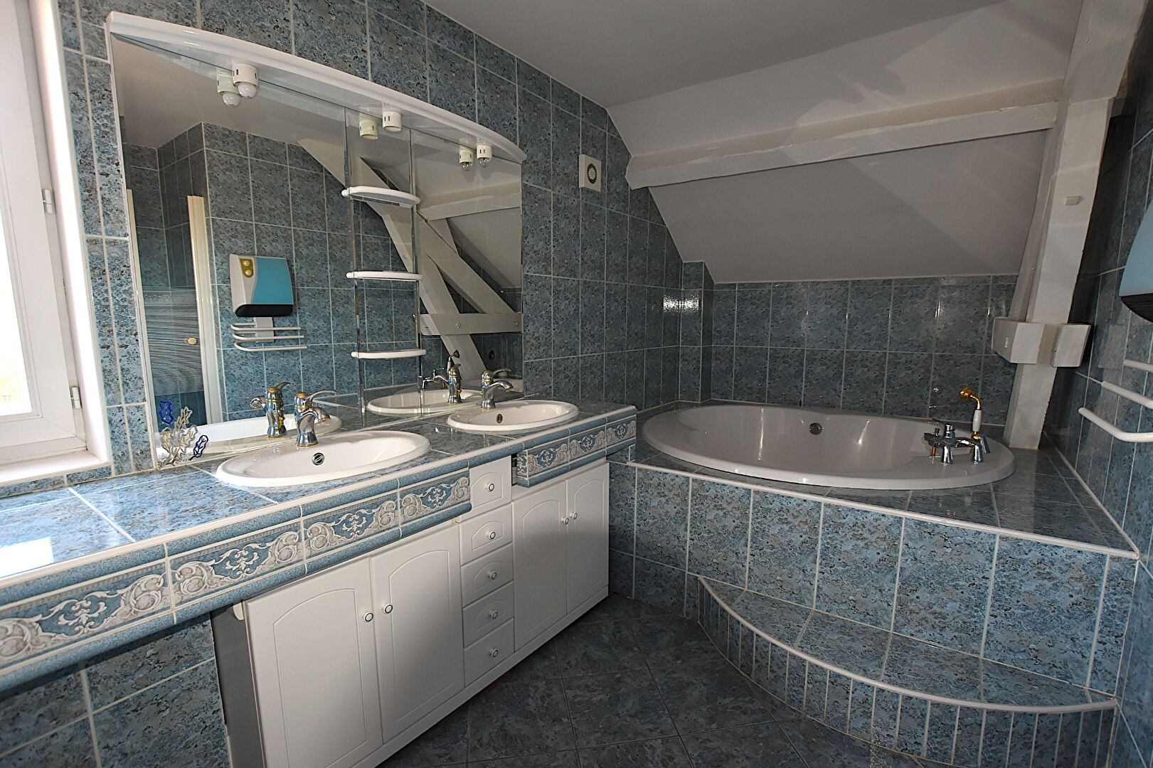 Vente Maison de 4 pièces 127 m² - LE MAYET DE MONTAGNE 03250 | IMOGROUP LAPALISSE - IMOGROUP photo10